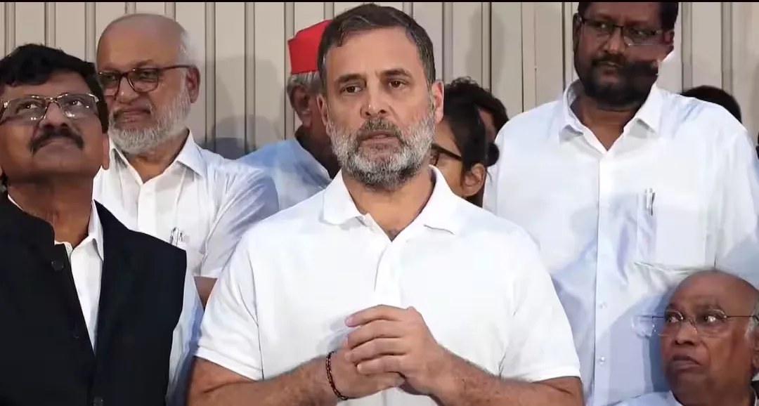 त्योहारों के बाद देशव्यापी बड़े प्रदर्शन की तैयारी में विपक्ष": राहुल गांधी बोले—'दोषियों को सजा मिलकर रहेगी'