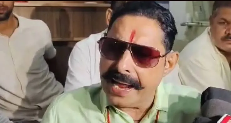 'पार्टी के लिए 9 खून किए...' वाले बयान पर बाहुबली अनंत सिंह की आई सफाई, नीरज कुमार पर साधा निशाना