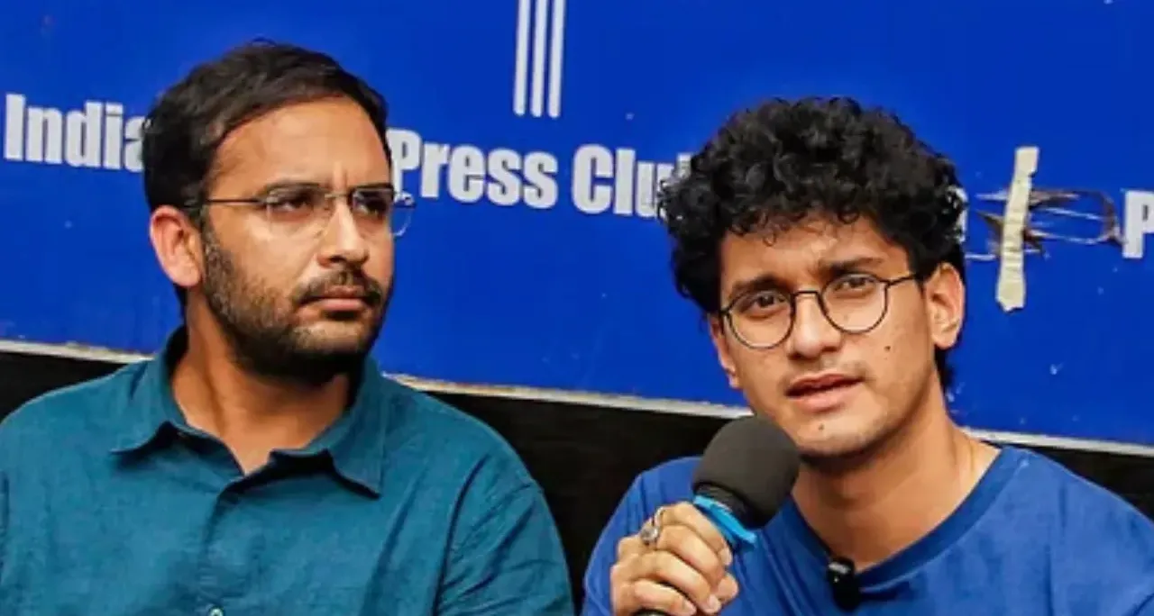 सौरव दास और आशुतोष रांका की न्यायिक हिरासत दो दिन बढ़ी, जंतर-मंतर पर तिरंगा फहराने को लेकर गरमाई सियासत