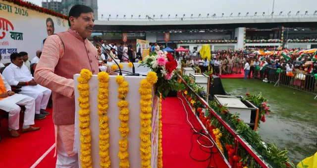 'भारत छोड़ो आंदोलन' की वर्षगांठ पर देशभक्ति के रंग में रंगी राजधानी: बारिश के बीच भोपाल में सीएम मोहन यादव ने निकाली भव्य 'तिरंगा यात्रा'