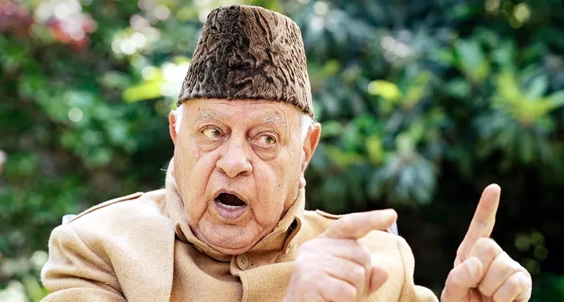 "दिल्ली से न्याय की उम्मीद मत करो..." फारूक अब्दुल्ला के बिगड़े बोल, बोले— पाकिस्तान बचा रहा है वरना...