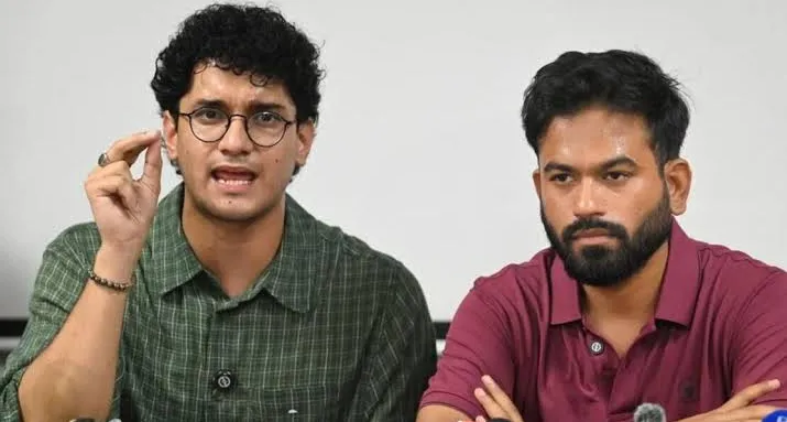 'ज्ञानू, कॉकरोच तुम्हारे लिए आ रहे हैं!': CJP नेता सौरव दास का CEC पर तीखा हमला, दिल्ली को किले में बदलने पर सरकार को घेरा
