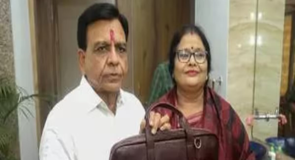 MP का 'महारथी' बजट: 4.38 लाख करोड़ का डिजिटल लेखा-जोखा, लाड़ली बहनों और युवाओं की चमकी किस्मत