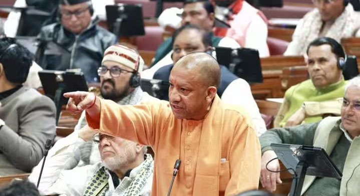 'वंदे मातरम् का विरोध करने वालों को भारत में रहने का अधिकार नहीं': विधानसभा में बरसे सीएम योगी