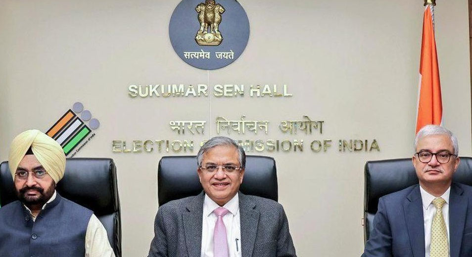 बंगाल चुनाव 2026: चुनाव आयोग का कड़ा अल्टीमेटम— 'हिंसा हुई तो नपेंगे अधिकारी', दागी जिलों पर विशेष नजर