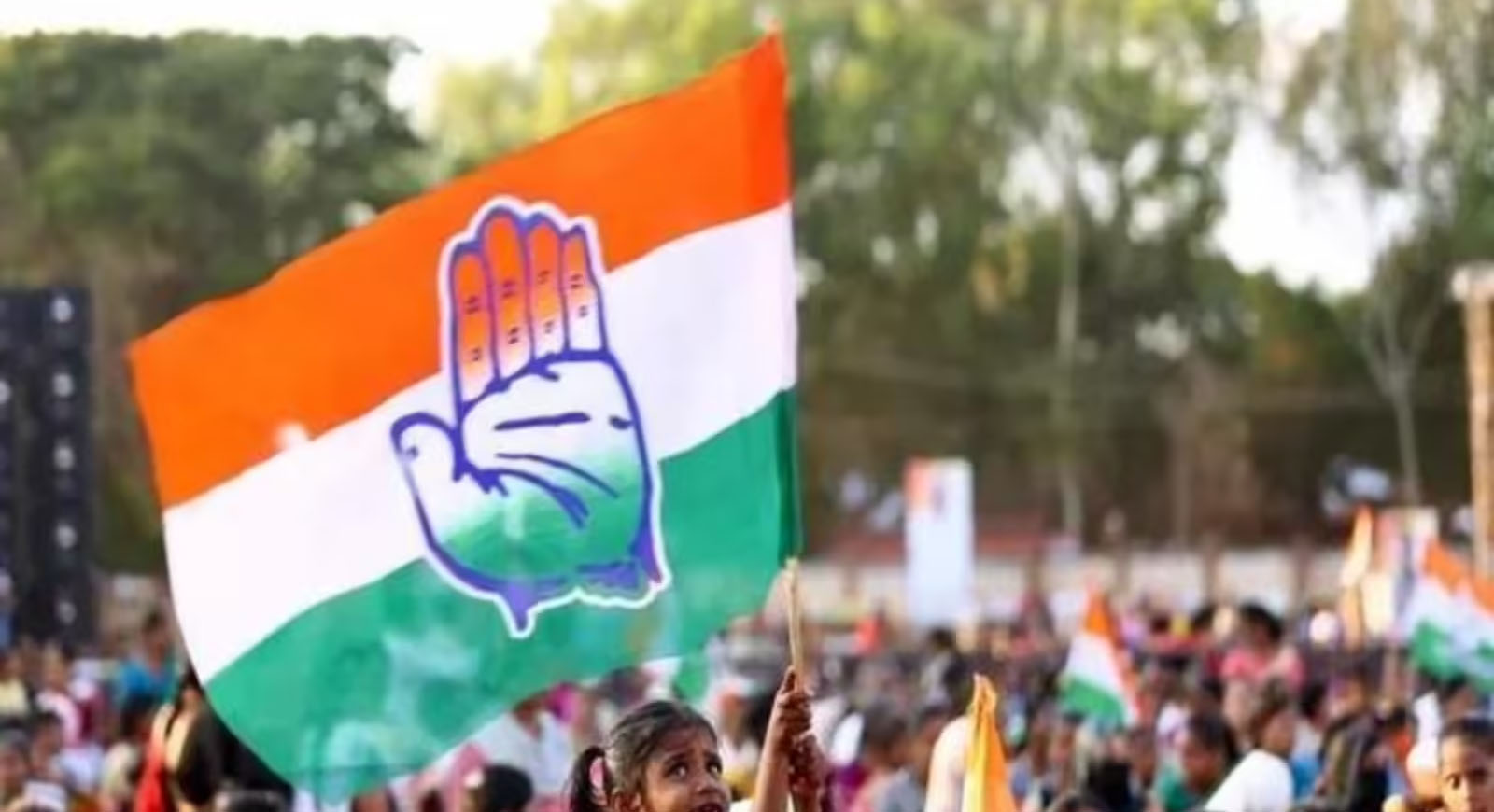 तेलंगाना निकाय चुनाव: कांग्रेस की प्रचंड लहर, बीआरएस दूसरे नंबर पर; भाजपा को लगा बड़ा झटका