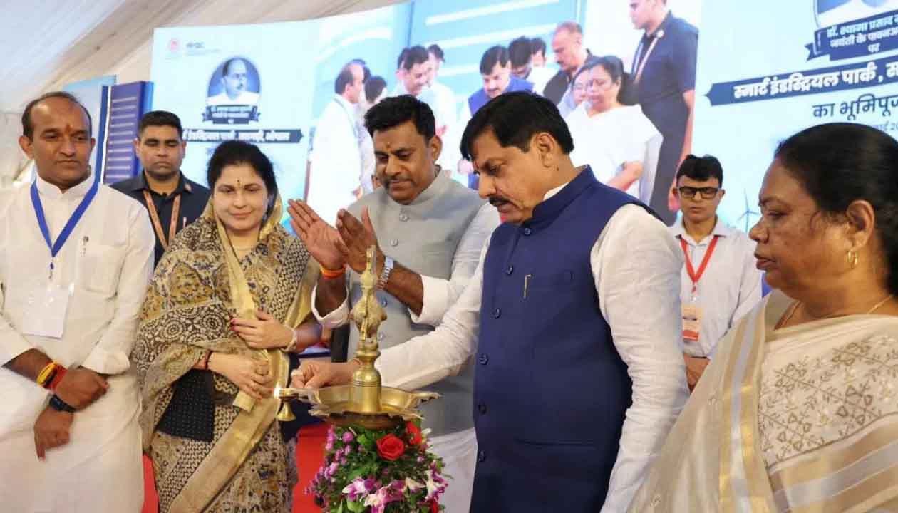 भोपाल में विकास का महा-सूर्योदय: सतगढ़ी स्मार्ट इंडस्ट्रियल पार्क और भव्य कन्वेंशन सेंटर की मिली सौगात