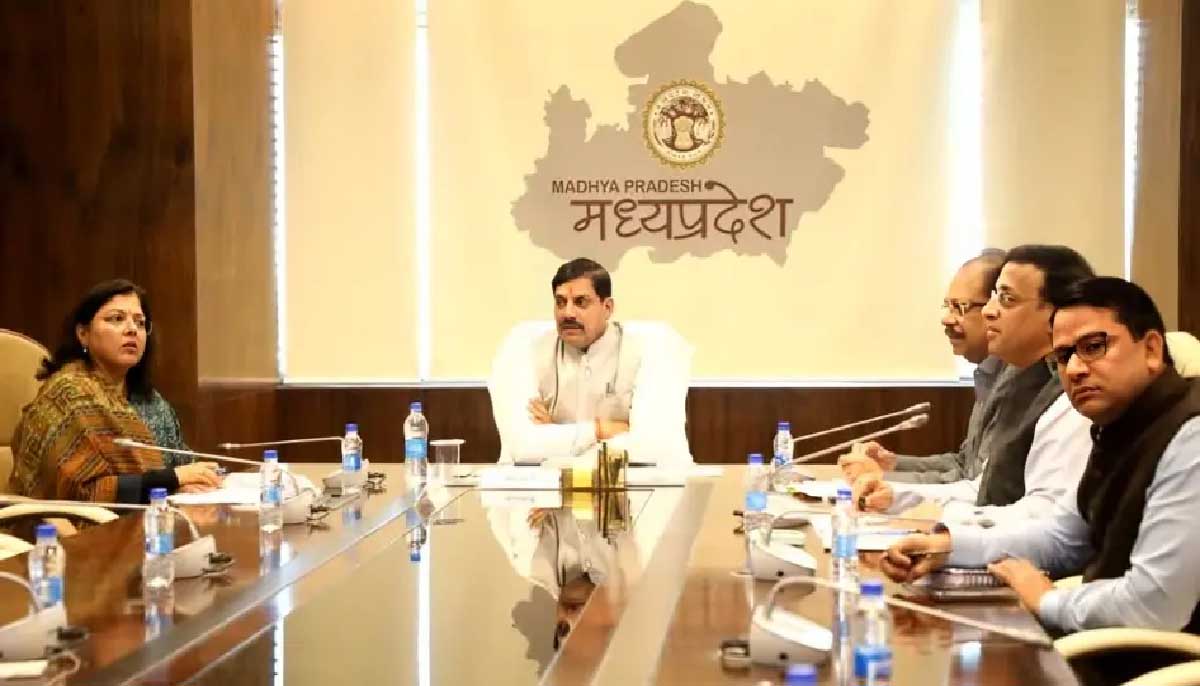 एमपी में ट्रांसफर पॉलिसी का 'क्लाइमेक्स': पहले सीएम मोहन यादव ने किया इनकार, फिर एक मंत्री की दलील पर पिघले और बदल दिया फैसला