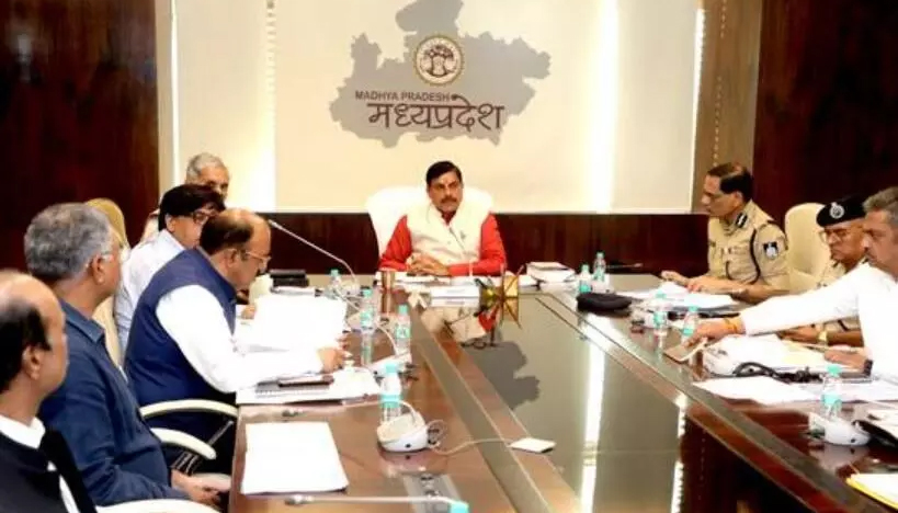 भोपाल में सीलिंग की कार्रवाई पर लगा ब्रेक: सीएम मोहन यादव ने बुलाई हाई-स्तरीय बैठक, बनाई स्पेशल कमेटी