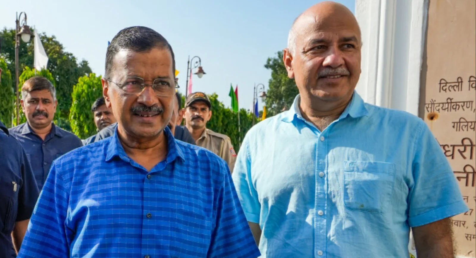 आबकारी मामला: दिल्ली हाई कोर्ट से CBI को बड़ी राहत; केजरीवाल और सिसोदिया समेत 23 को नोटिस