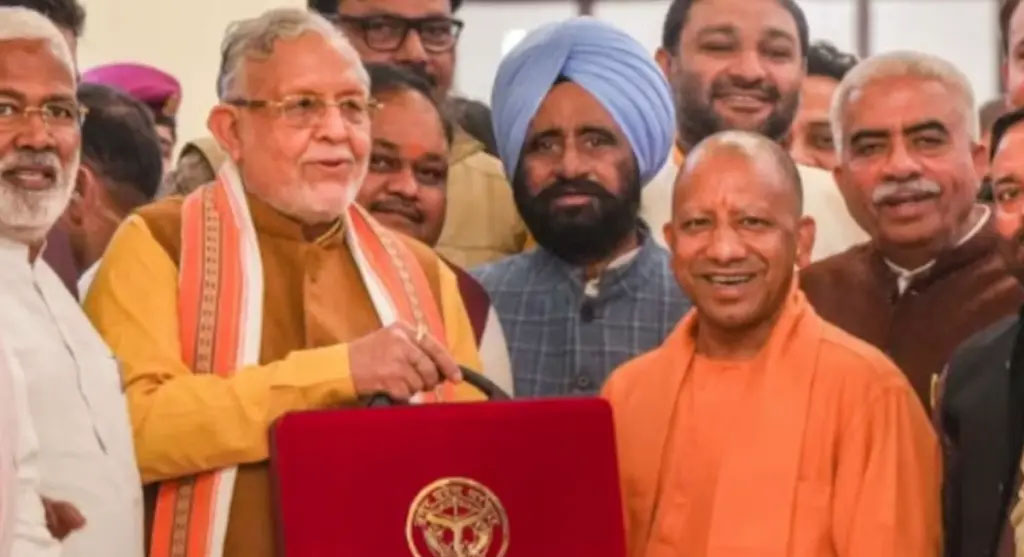 उत्तर प्रदेश बजट 2026-27: योगी सरकार का 'ऐतिहासिक' 10वां बजट आज; ₹9.5 लाख करोड़ के पिटारे से खुलेगी सौगातों की बौछार