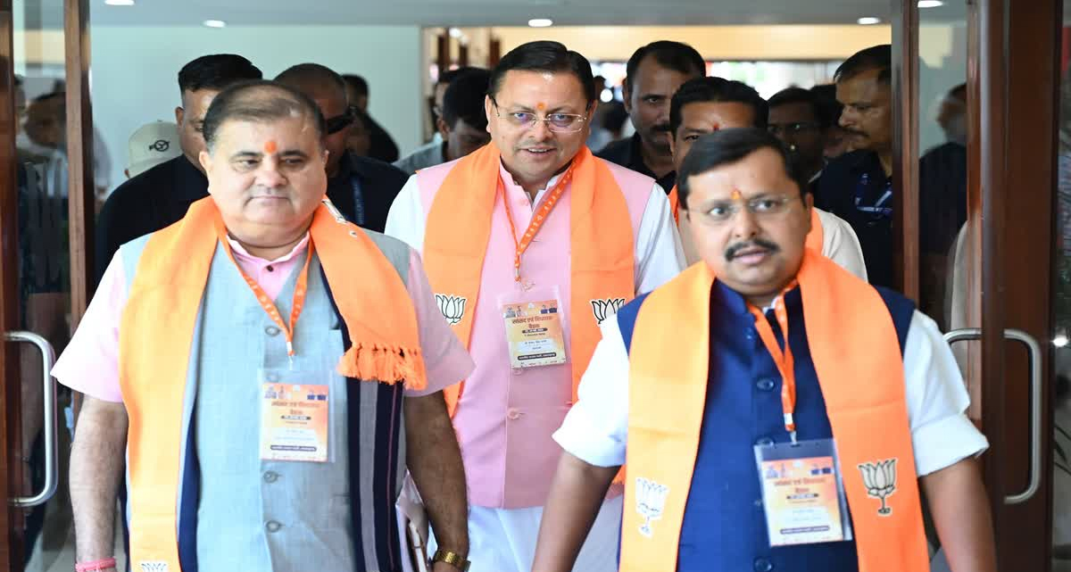 2027 के महासमर की तैयारी: राष्ट्रीय अध्यक्ष नितिन नवीन की अध्यक्षता में भाजपा मुख्यालय में दिग्गजों का मंथन