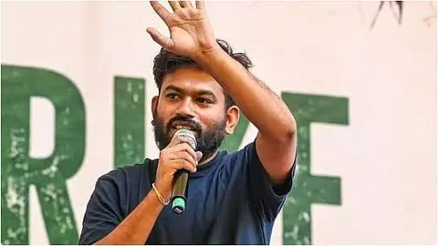 'हम हिंसा से नहीं, गांधी-अम्बेडकर के रास्ते पर चलने वाले लोग हैं': अभिजीत दीपकेने रिजीम चेंज पर खुलकर रखी बात