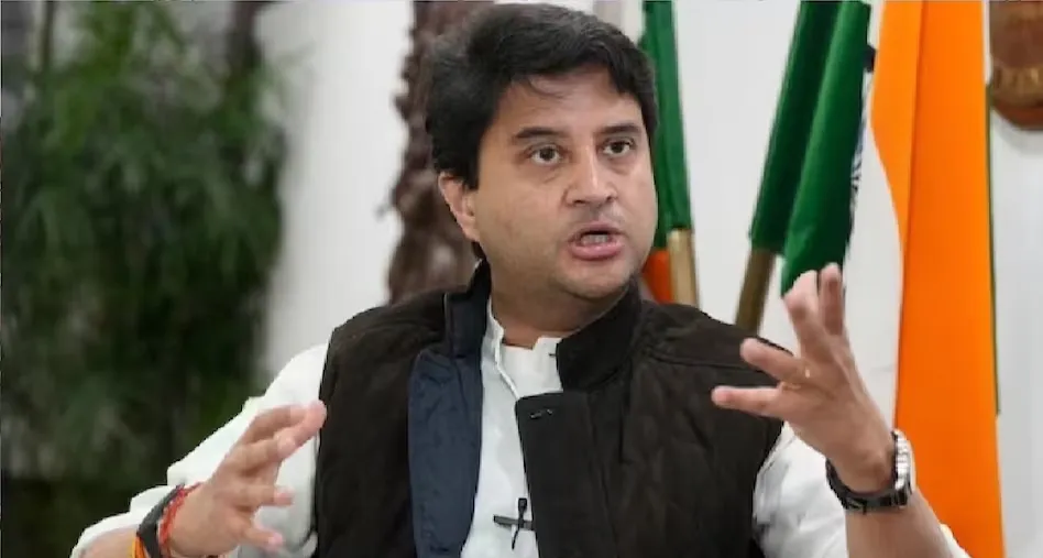 स्टारलिंक विवाद पर ज्योतिरादित्य सिंधिया का कांग्रेस पर पलटवार: 'उन्हें खुद नहीं पता वे किस तरफ जा रहे हैं'